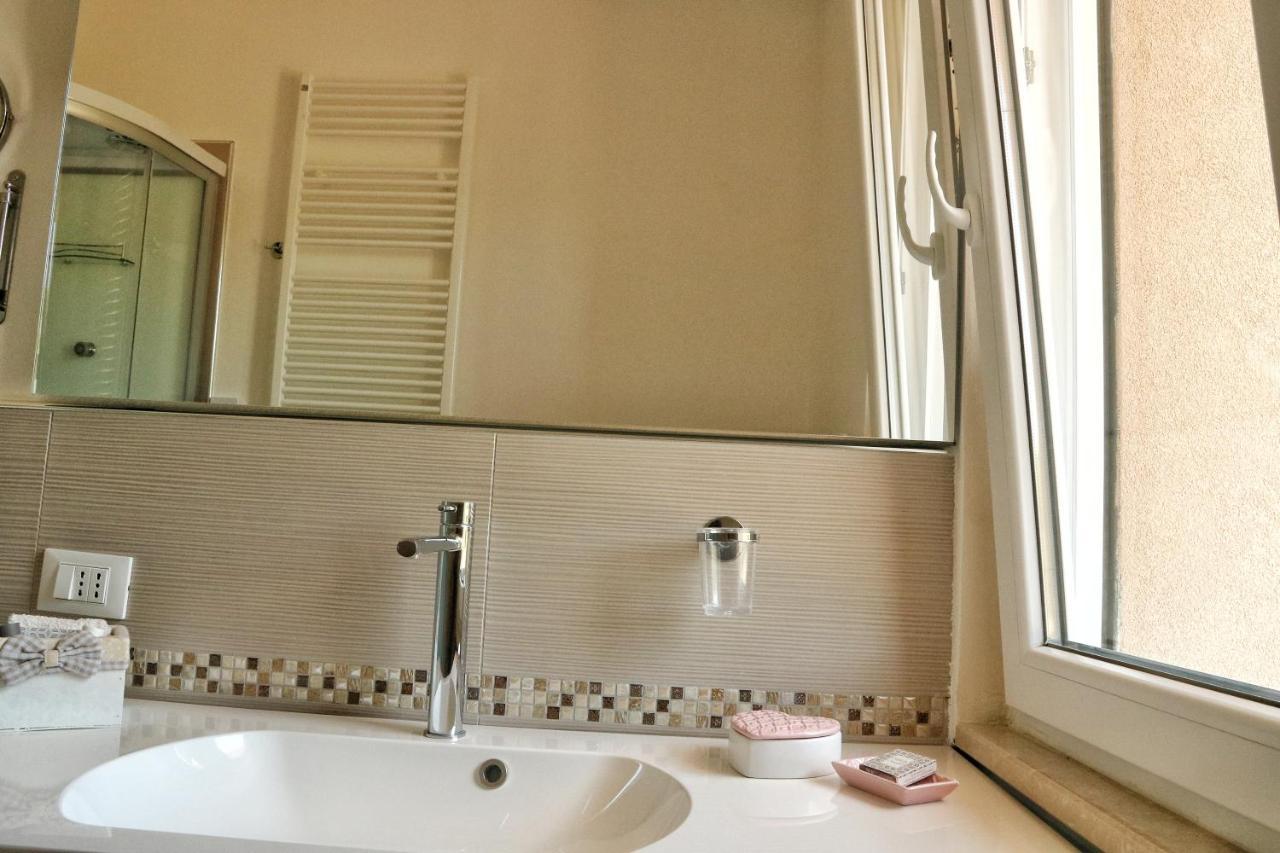 Affitta Camere La Fenice Di Folli Lorella Puegnago Dış mekan fotoğraf