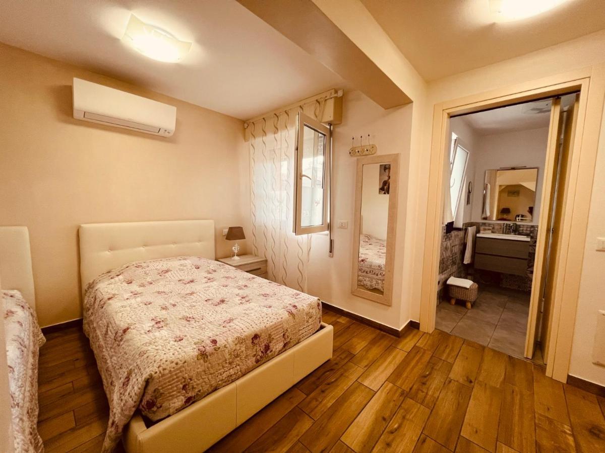 Affitta Camere La Fenice Di Folli Lorella Puegnago Dış mekan fotoğraf